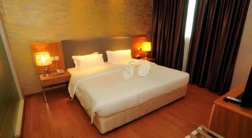 D North Star Hotel & Spa Sandakan Ngoại thất bức ảnh