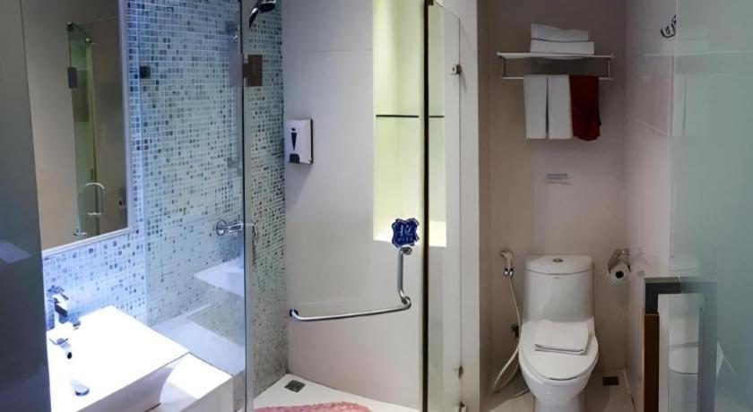 D North Star Hotel & Spa Sandakan Ngoại thất bức ảnh